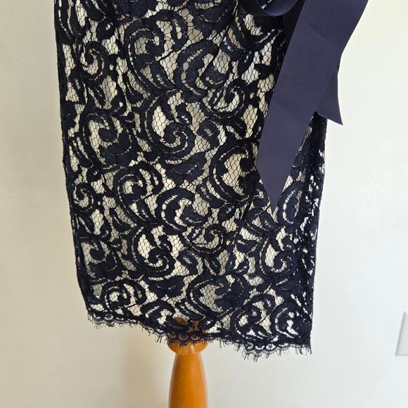 Tadashi Shoji Lace Cocktail Dress Navy Cap Sleeve Tie Waist Event Women 2 - Picture 7 of 13